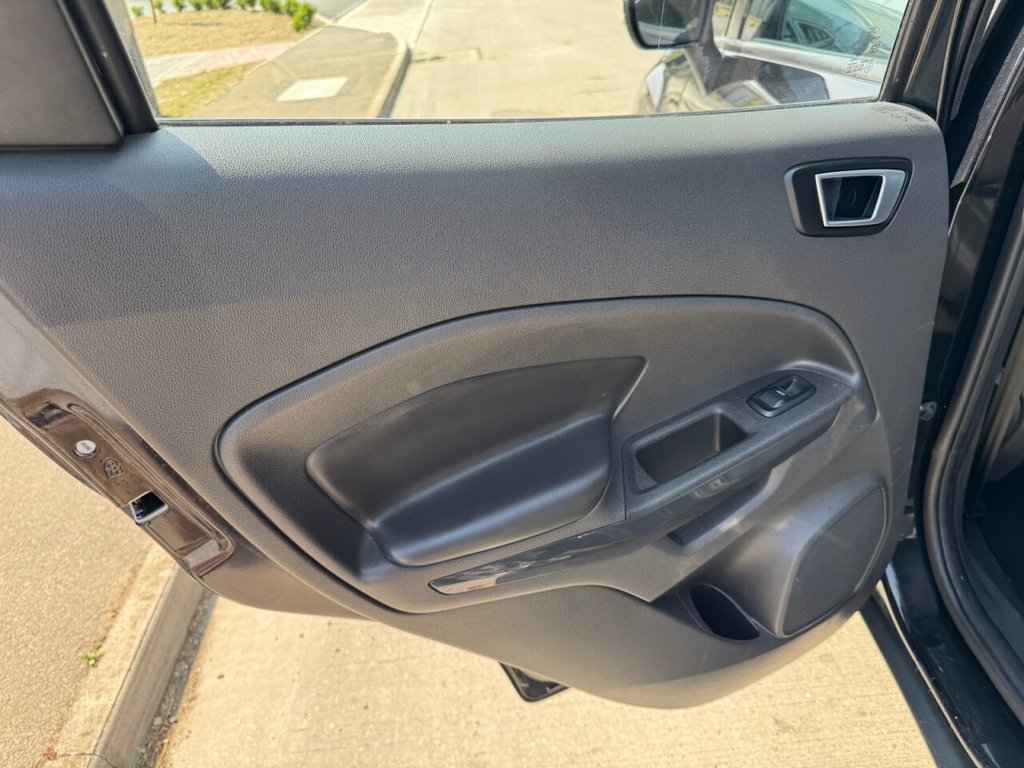Used Ford Ecosport 2016 for sale - 76333219: Photo 28