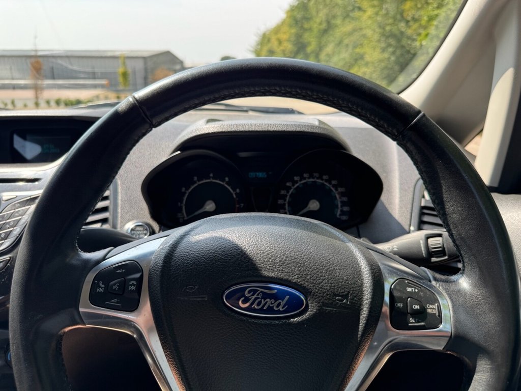 Used Ford Ecosport 2016 for sale - 76333219: Photo 34