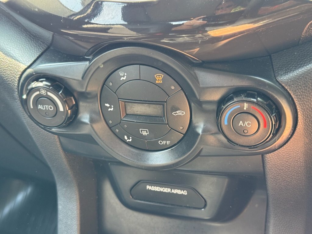 Used Ford Ecosport 2016 for sale - 76333219: Photo 39