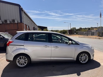 Used Ford Grand C-Max 2017 for sale - 79327981: Photo