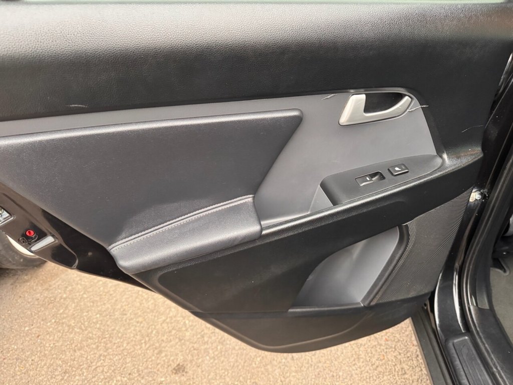 Used Kia Sportage 2011 for sale - 78186698: Photo 21