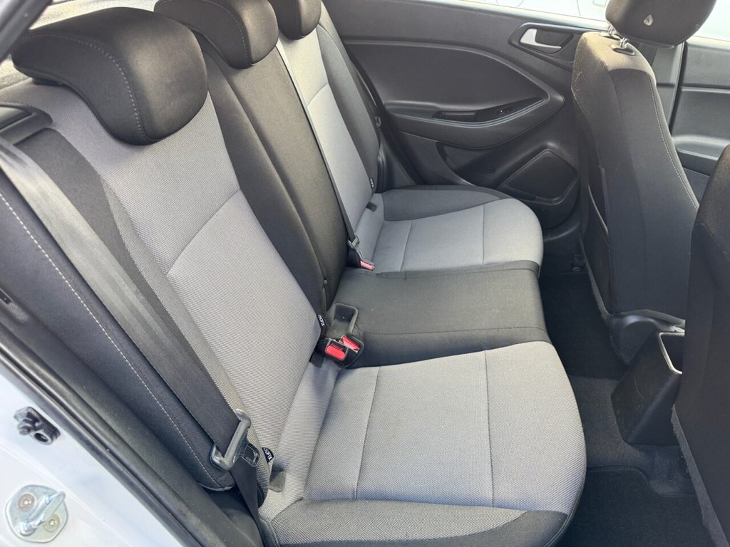 Used Hyundai i20 2019 for sale - 77161535: Photo 19