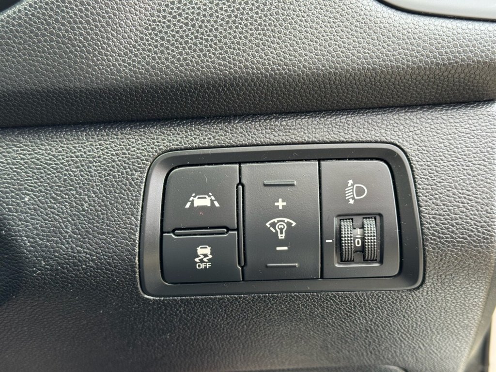 Used Hyundai i20 2019 for sale - 77161535: Photo 35