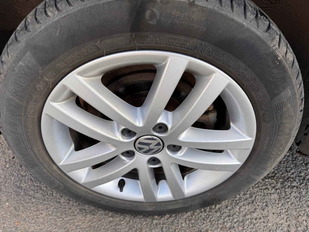 Used Volkswagen Touran 2014 for sale - 77836106: Photo 10