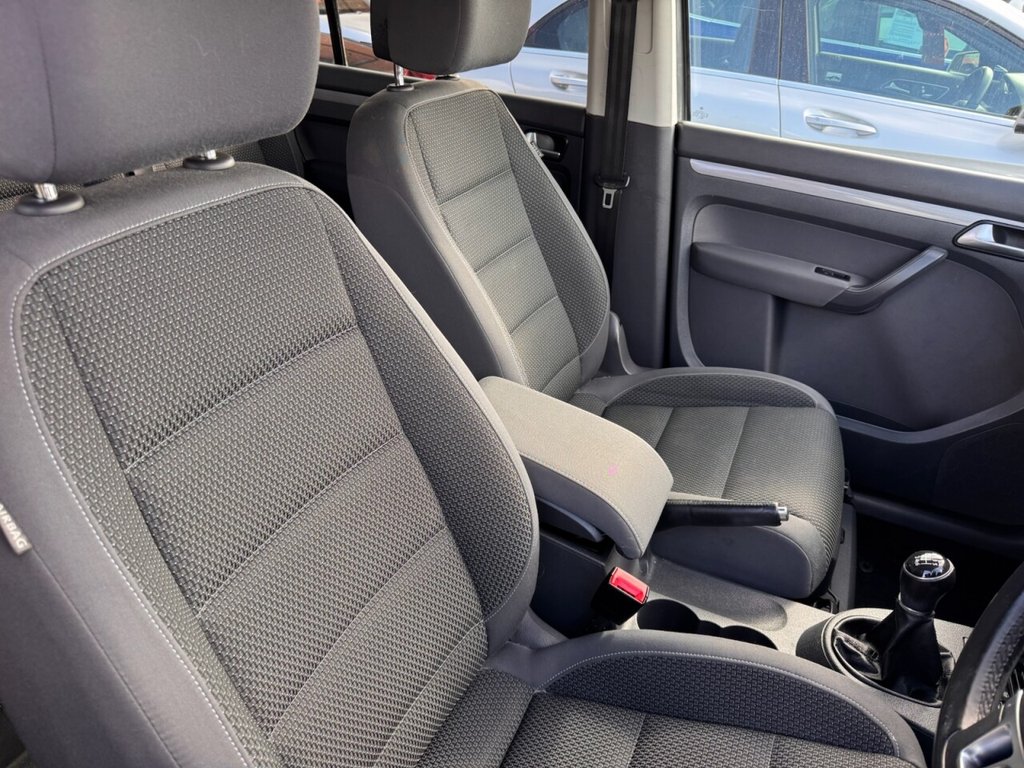 Used Volkswagen Touran 2014 for sale - 77836106: Photo 11