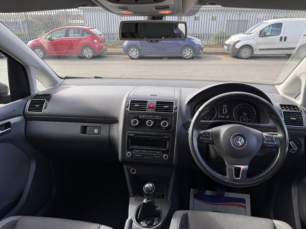 Used Volkswagen Touran 2014 for sale - 77836106: Photo 14