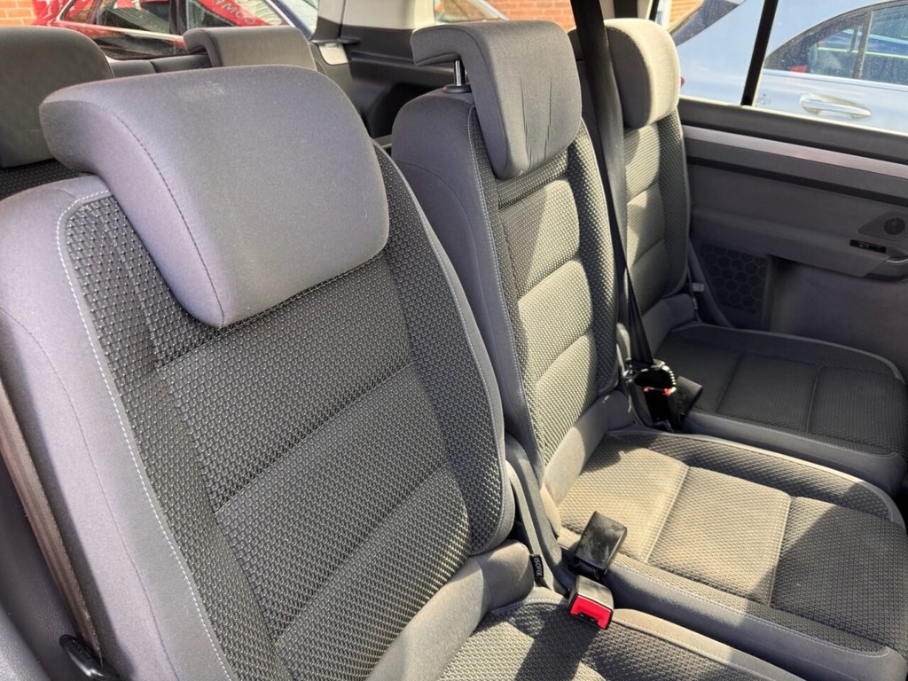 Used Volkswagen Touran 2014 for sale - 77836106: Photo 15