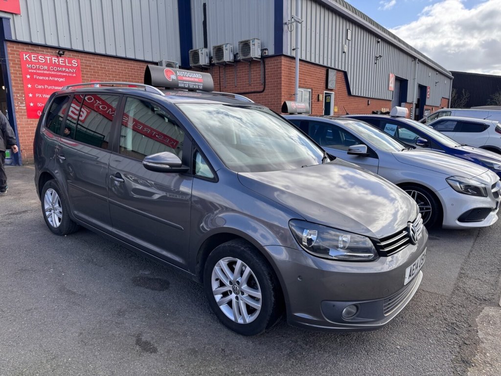Used Volkswagen Touran 2014 for sale - 77836106: Photo 2