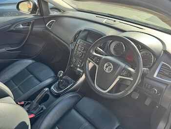 Used Vauxhall Astra 2015 for sale - 75642263: Photo