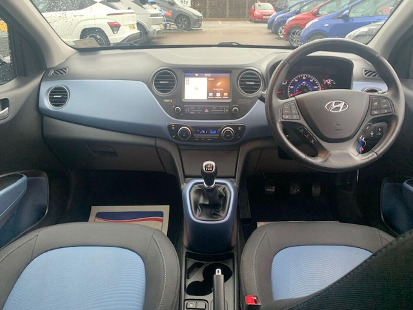 Used Hyundai i10 2018 for sale - 76122029: Photo 12