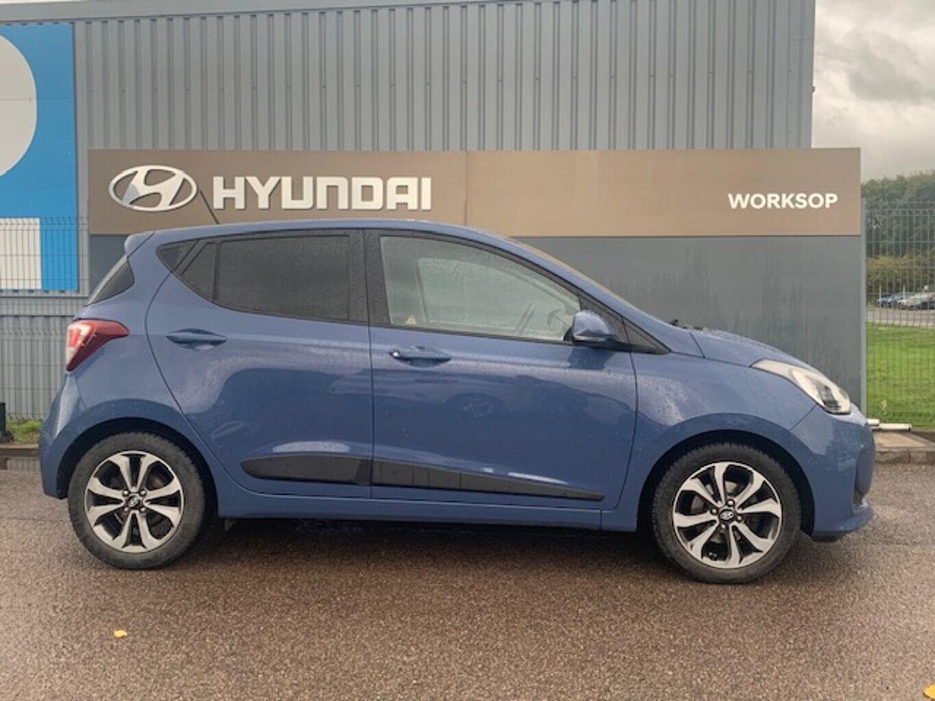 Used Hyundai i10 2018 for sale - 76122029: Photo 2