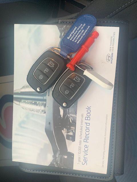 Used Hyundai i10 2018 for sale - 76122029: Photo 26