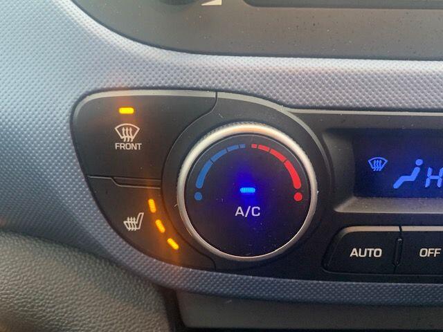 Used Hyundai i10 2018 for sale - 76122029: Photo 29