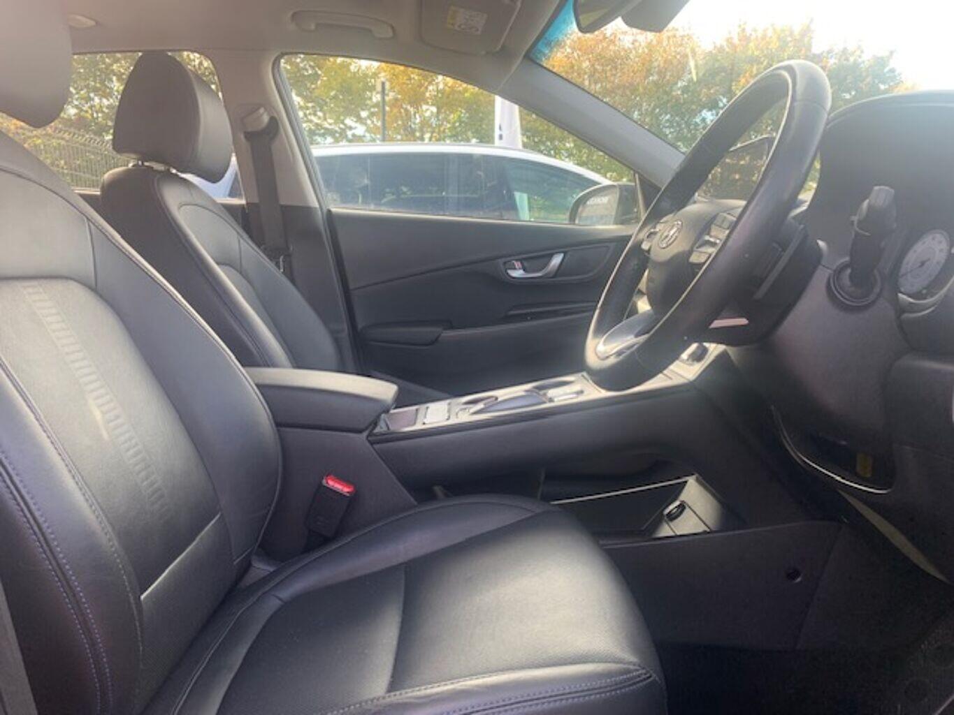Used Hyundai KONA 2023 for sale - 76024373: Photo 11
