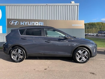 Used Hyundai BAYON 2024 for sale - 76084490: Photo