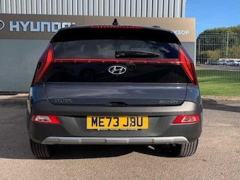 Used Hyundai BAYON 2024 for sale - 76084490: Photo