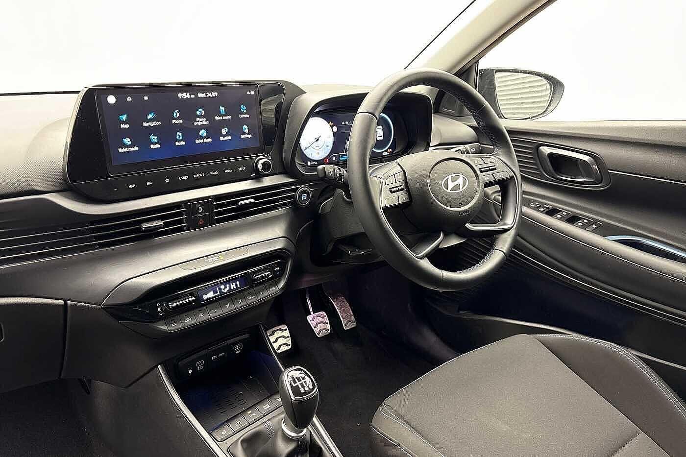 Used Hyundai BAYON 2024 for sale - 77050143: Photo 4