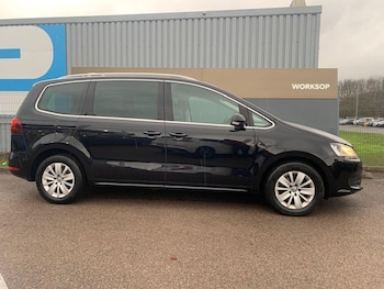 Used Volkswagen Sharan 2017 for sale - 77163145: Photo