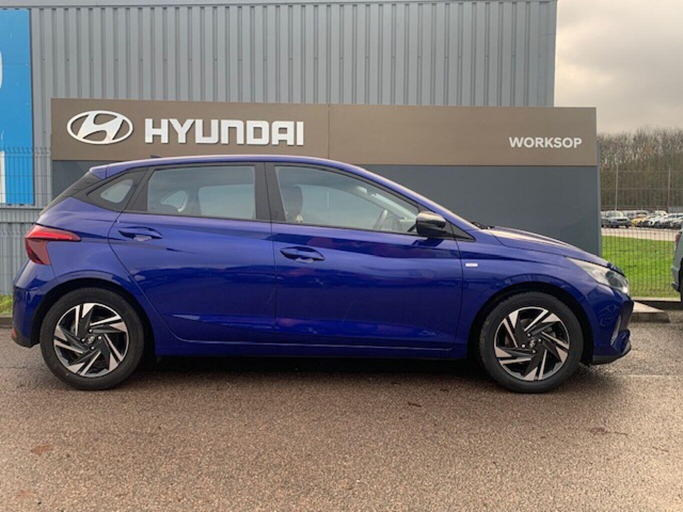 Used Hyundai i20 2023 for sale - 76832625: Photo 2