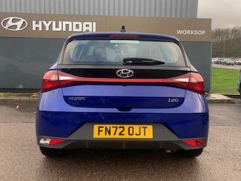 Used Hyundai i20 2023 for sale - 76832625: Photo