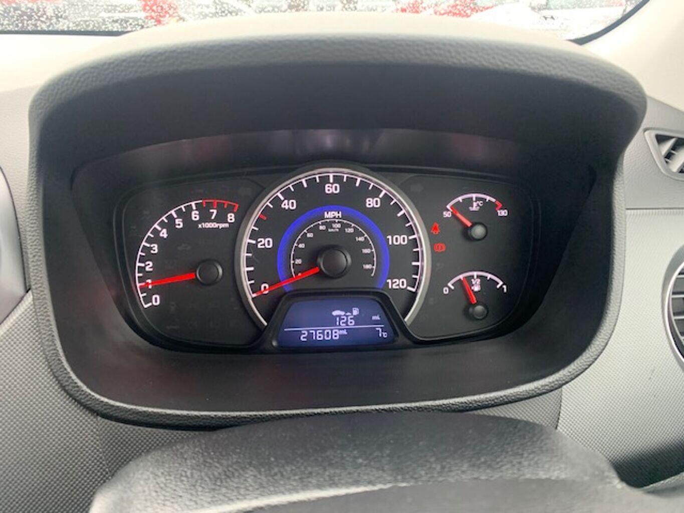 Used Hyundai i10 2017 for sale - 76759587: Photo 14