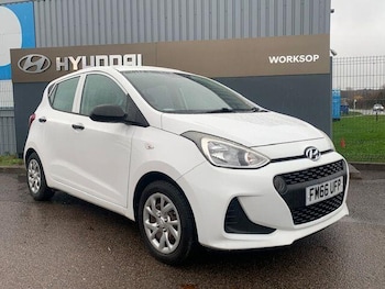 Used Hyundai i10 2017 for sale - 76759587: Photo