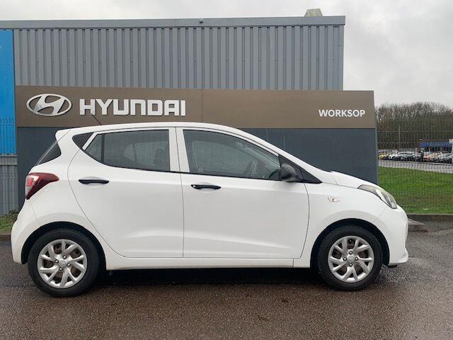 Used Hyundai i10 2017 for sale - 76759587: Photo 22