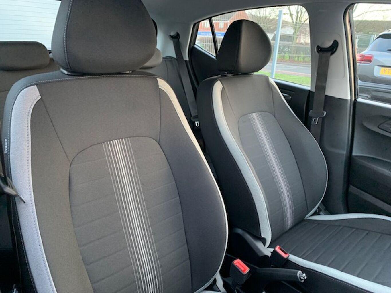 Used Hyundai i10 2025 for sale - 77203945: Photo 12