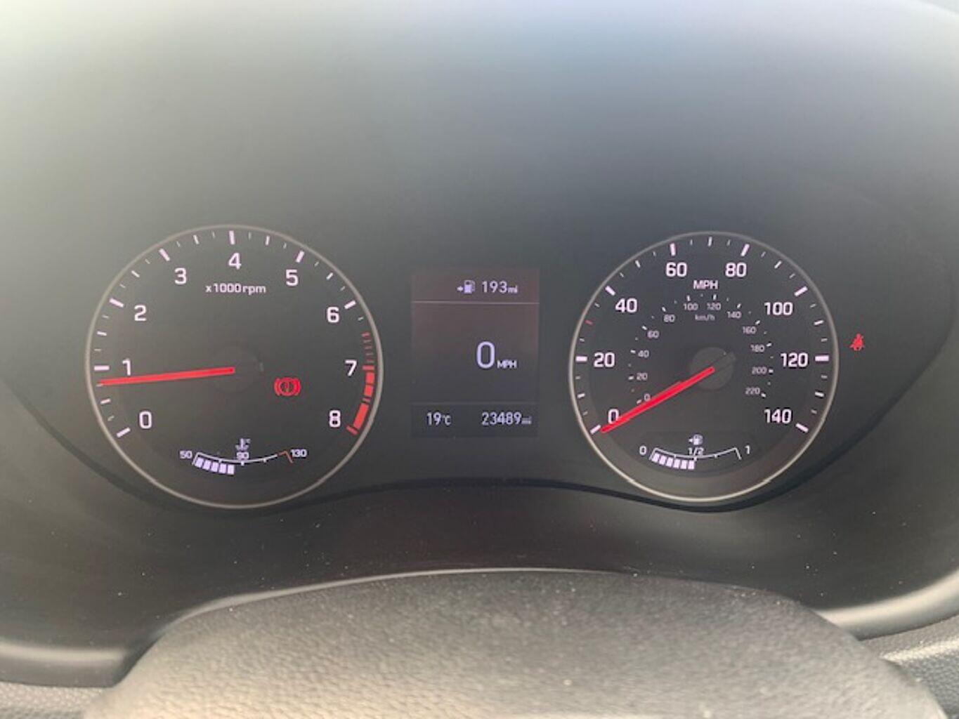 Used Hyundai i20 2018 for sale - 75825847: Photo 13