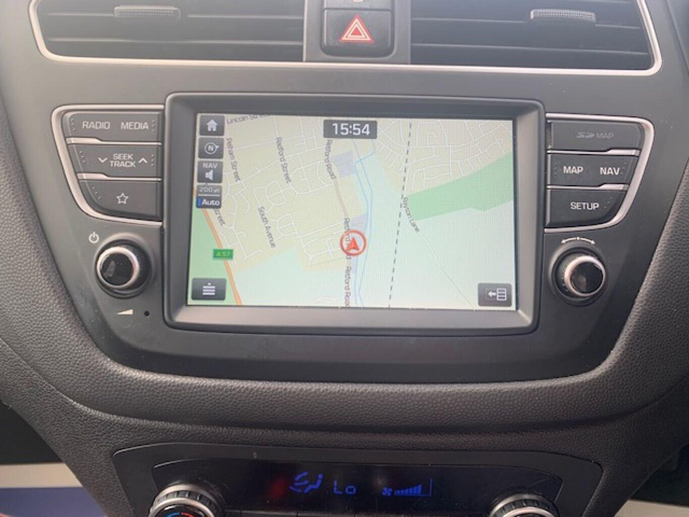 Used Hyundai i20 2018 for sale - 75825847: Photo 16