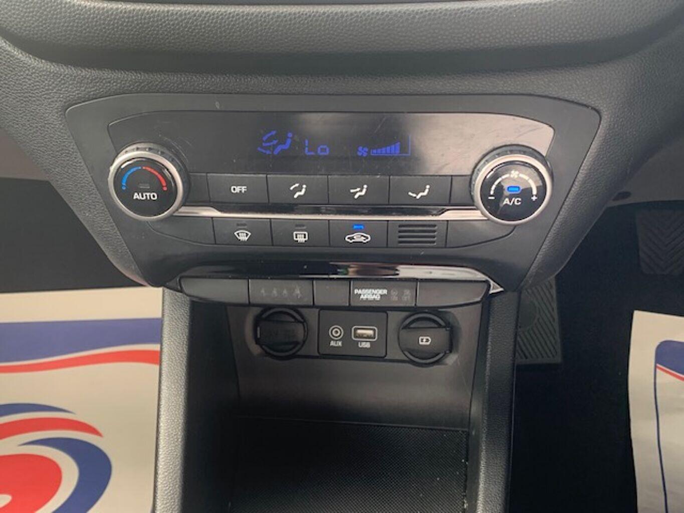 Used Hyundai i20 2018 for sale - 75825847: Photo 17