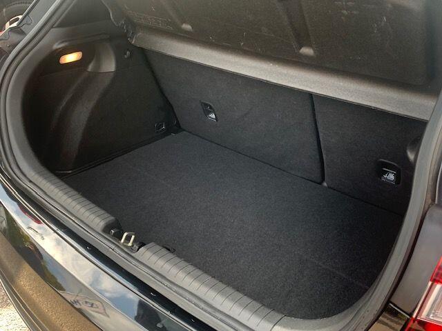 Used Hyundai i20 2018 for sale - 75825847: Photo 25