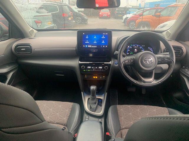 Used Toyota Yaris Cross for sale - 77305406: Photo 34