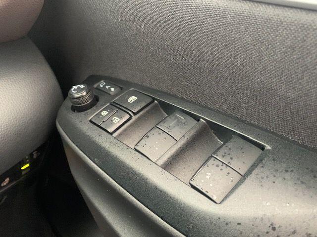 Used Toyota Yaris Cross for sale - 77305406: Photo 43