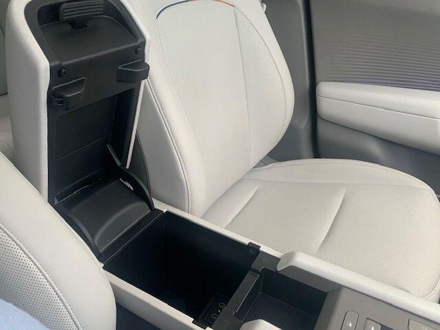 Used Hyundai IONIQ 6 2023 for sale - 76997115: Photo 52