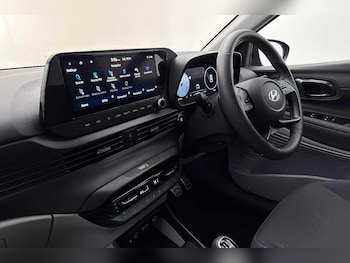 Used Hyundai BAYON 2024 for sale - 76849979: Photo