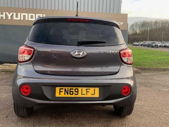 Used Hyundai i10 2019 for sale - 76832515: Photo