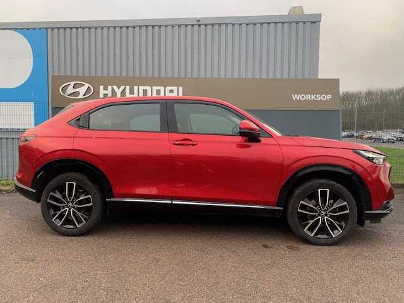 Used Honda HR-V 2023 for sale - 77016074: Photo 2