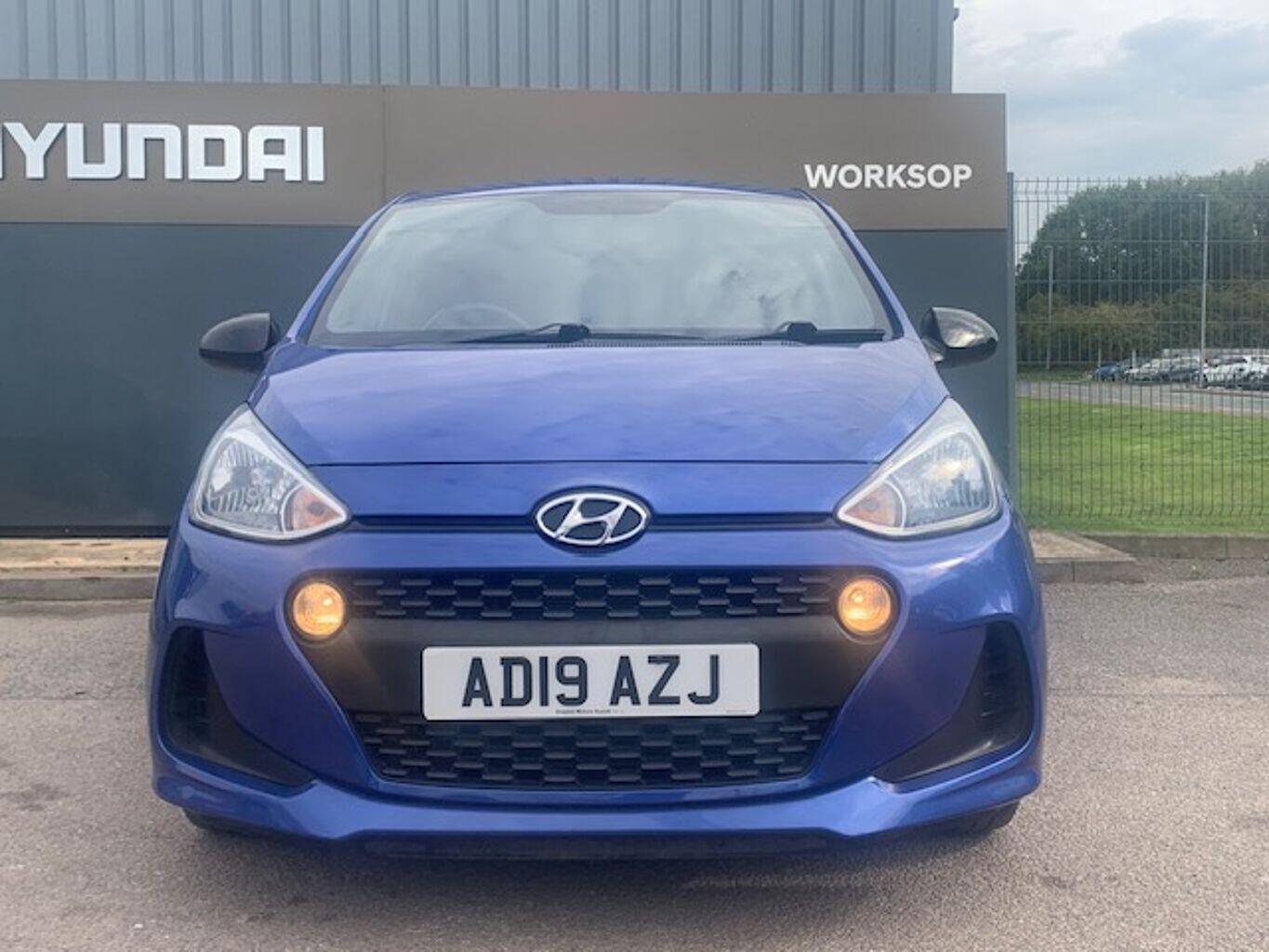 Used Hyundai i10 2019 for sale - 76151272: Photo 8