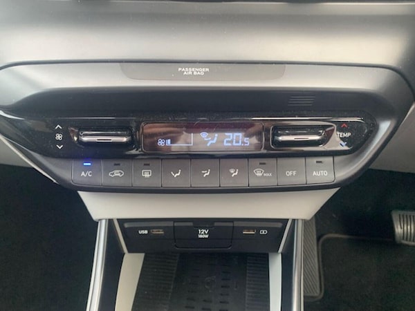 Used Hyundai i20 2022 for sale - 75826024: Photo 16