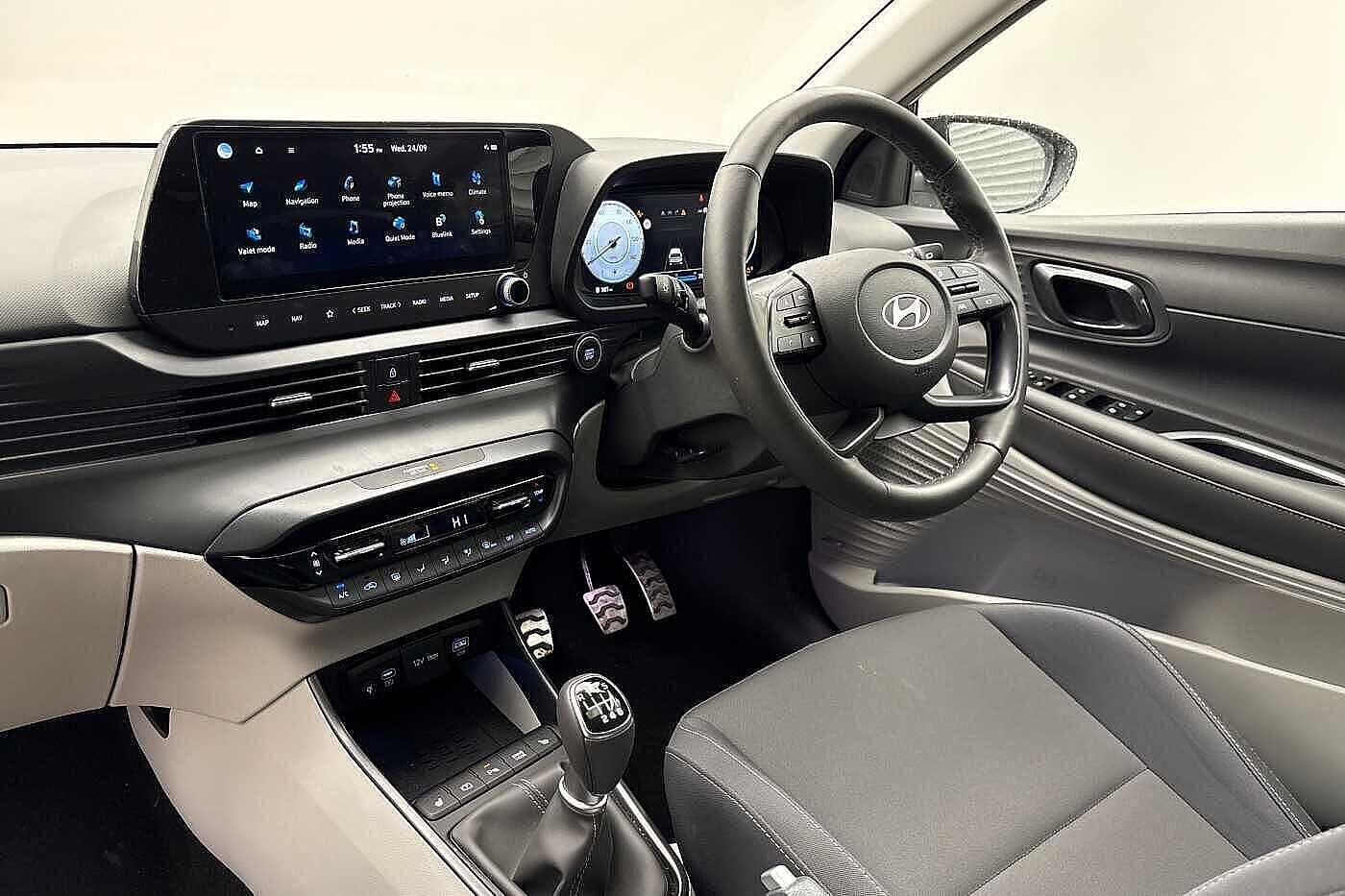 Used Hyundai BAYON 2024 for sale - 76850450: Photo 4