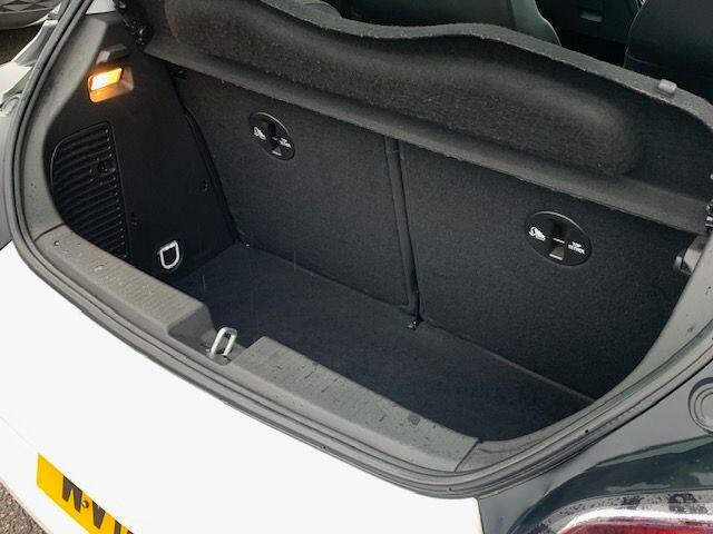 Used Vauxhall Adam 2018 for sale - 76152236: Photo 43