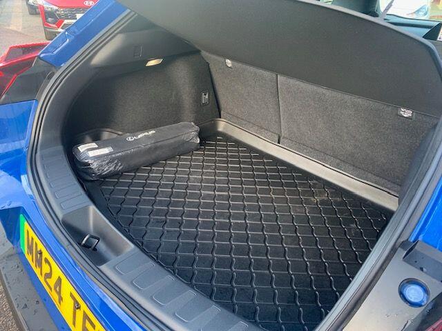 Used Lexus UX for sale - 77314881: Photo 30