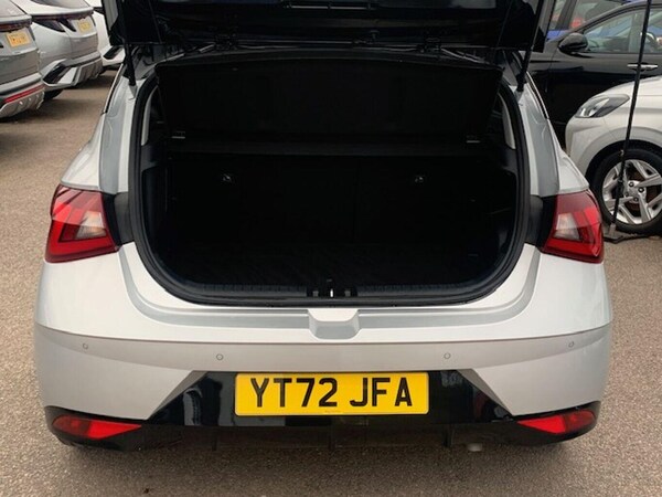 Used Hyundai i20 2022 for sale - 76283316: Photo 20