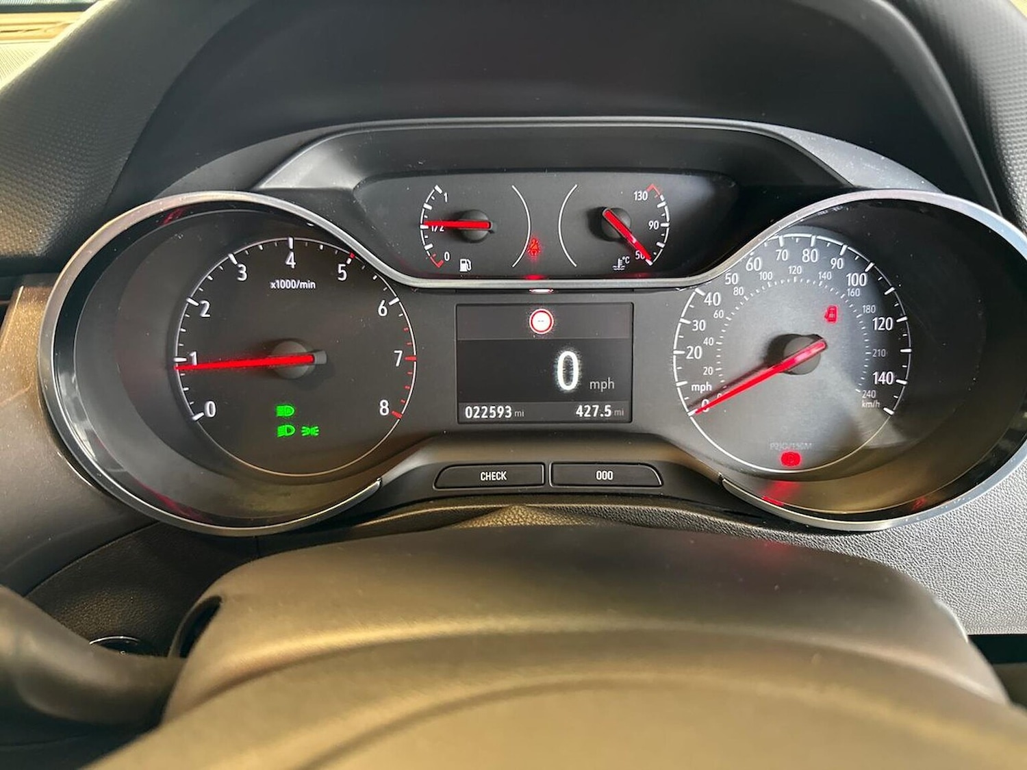 Used Vauxhall Crossland 2022 for sale - 77542467: Photo 10