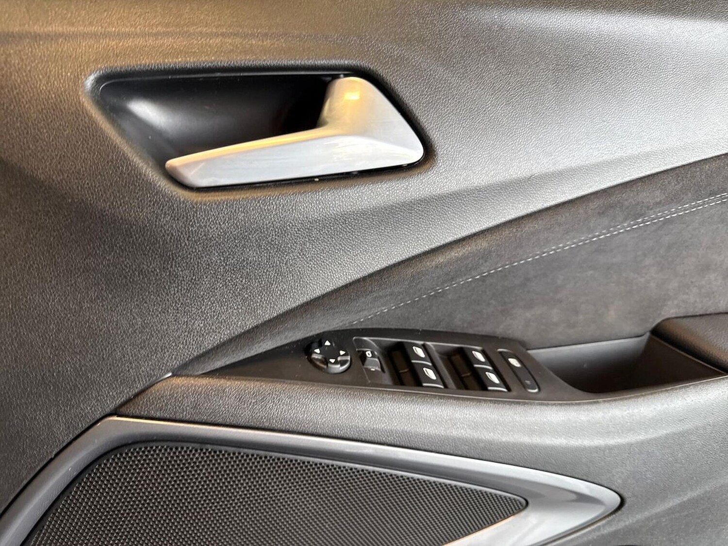 Used Vauxhall Crossland 2022 for sale - 77542467: Photo 21