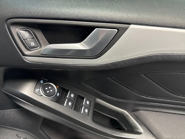 Used Ford Focus 2020 for sale - 76225033: Photo 21