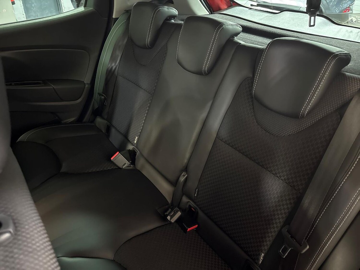 Used Renault Clio 2018 for sale - 77023450: Photo 16