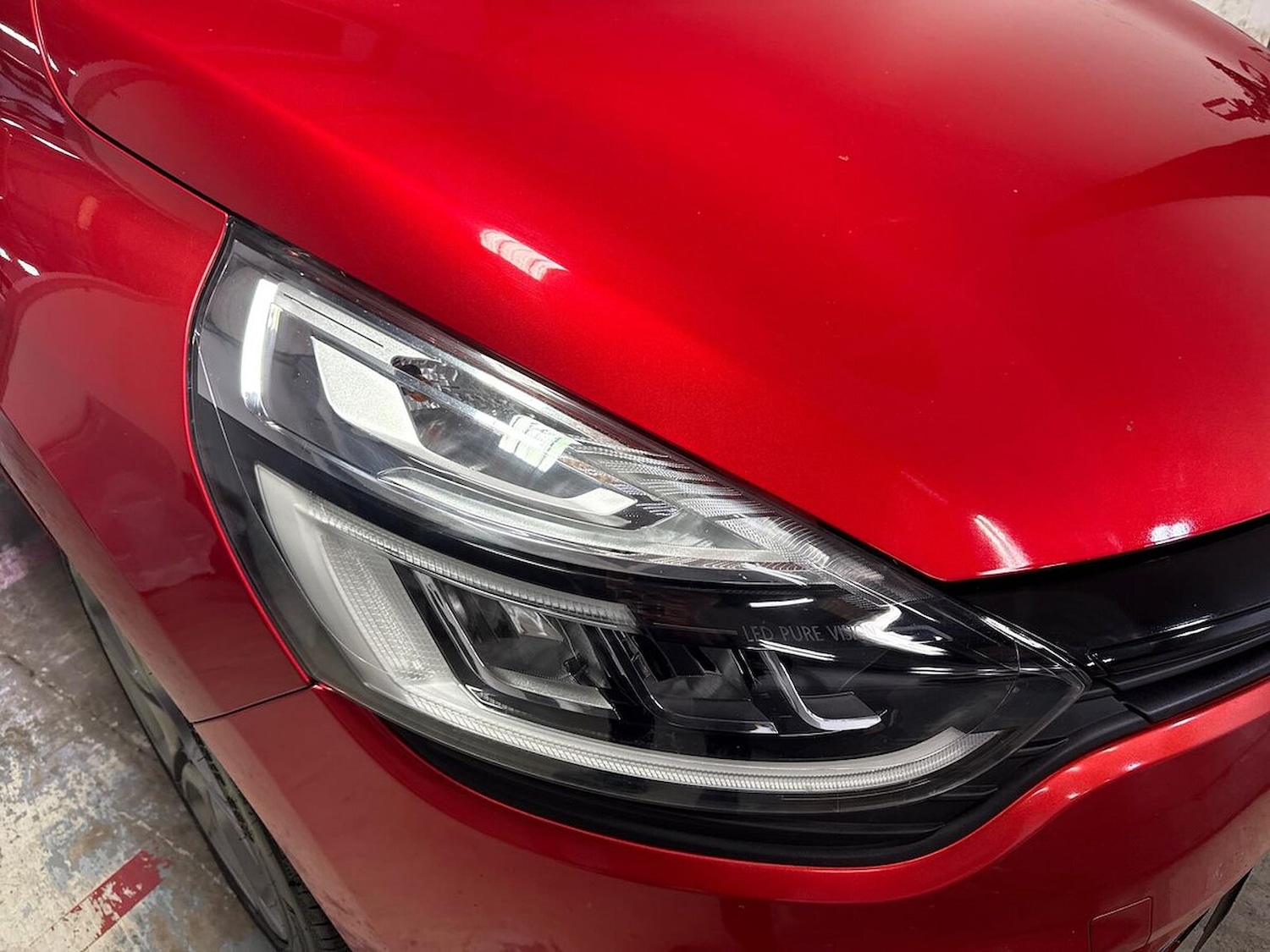 Used Renault Clio 2018 for sale - 76807508: Photo 29