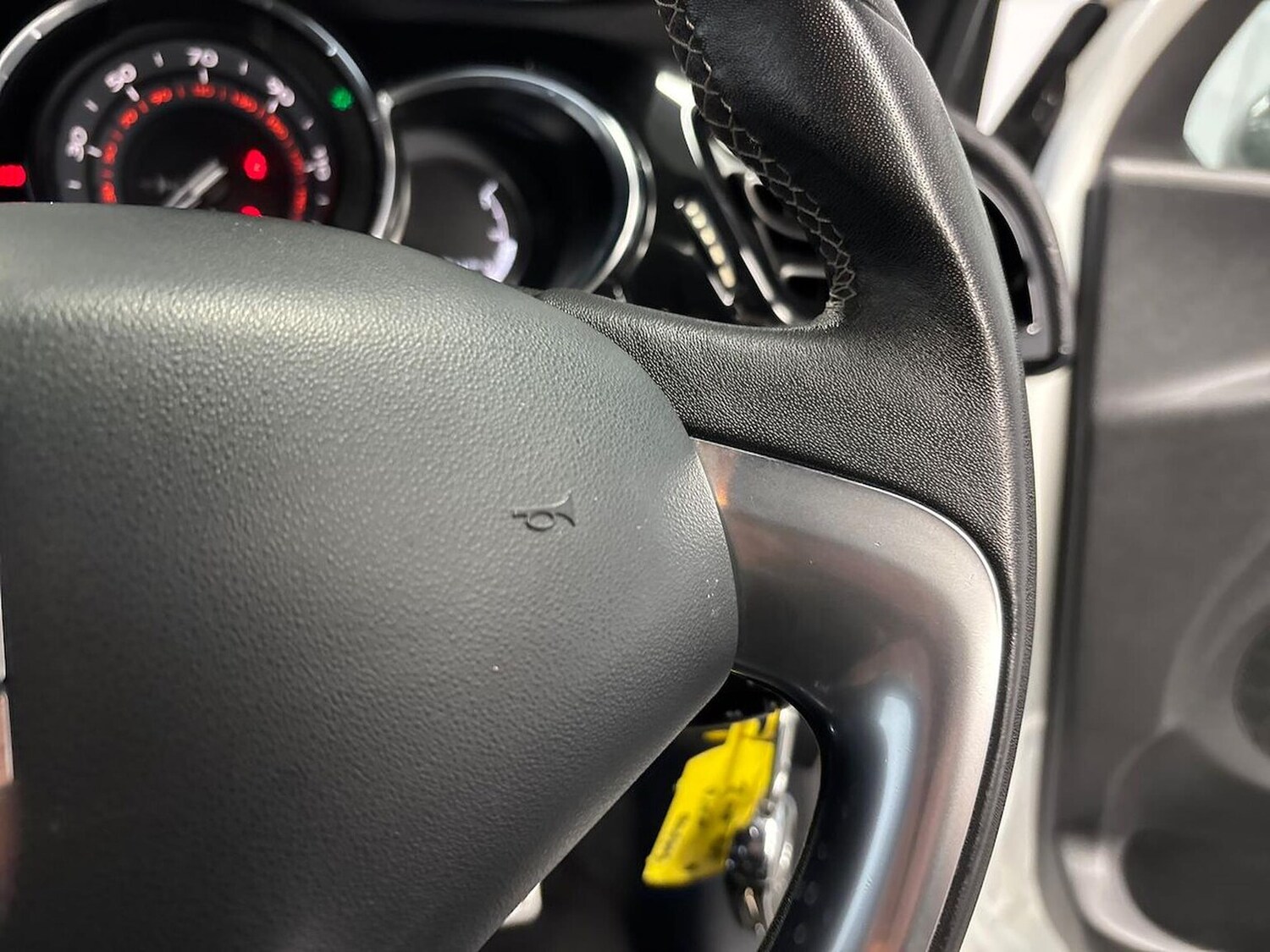 Used DS Automobiles DS 3 2016 for sale - 76769955: Photo 25